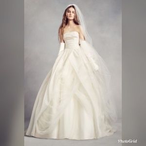 Vera Wang White Vw351178